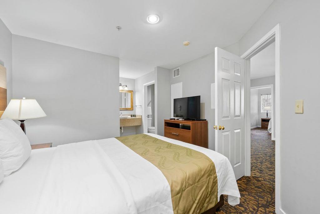 The 505 Collection Buckhead Hotel Атланта Екстериор снимка