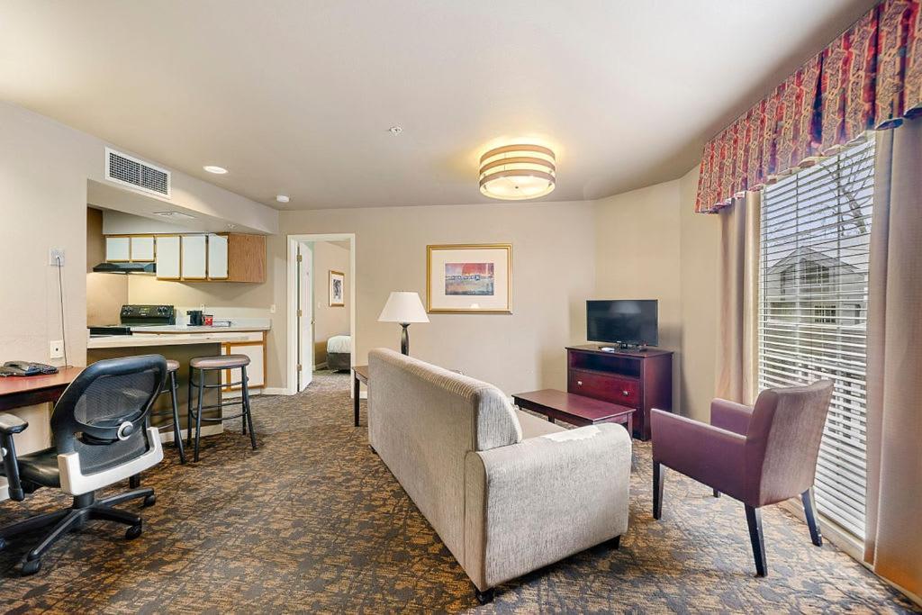 The 505 Collection Buckhead Hotel Атланта Екстериор снимка