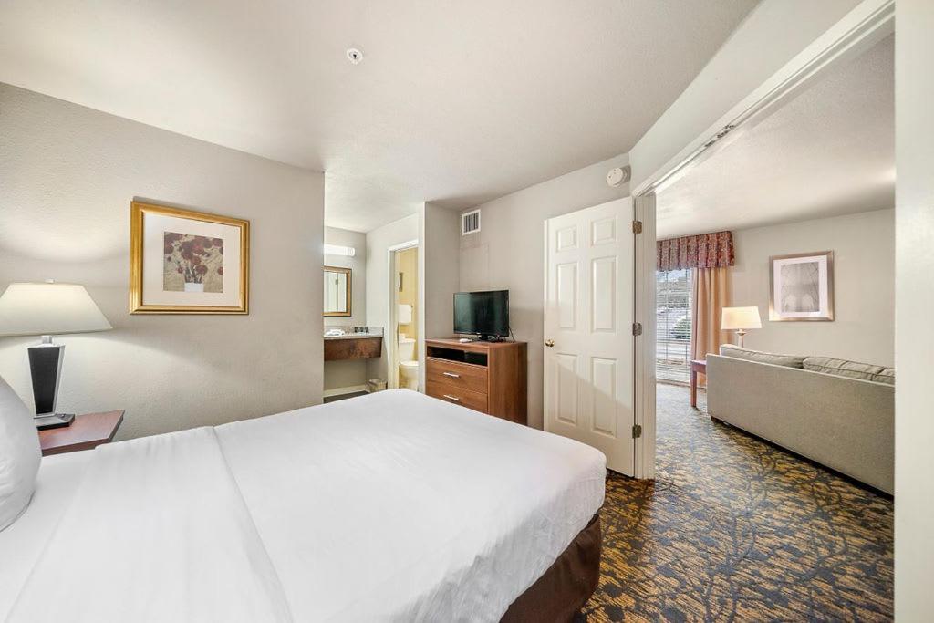 The 505 Collection Buckhead Hotel Атланта Екстериор снимка