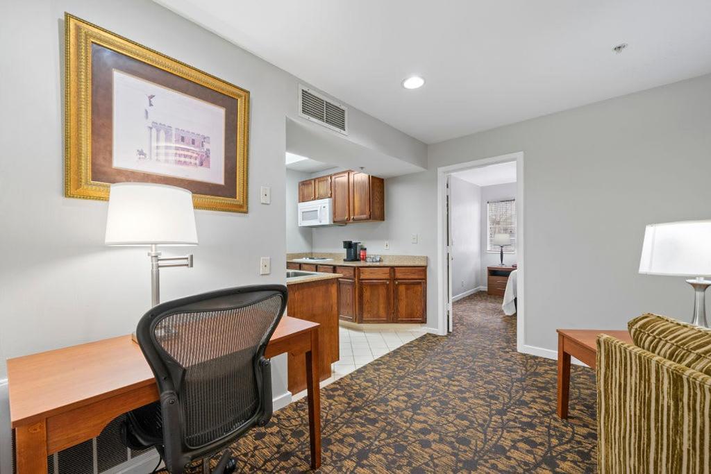 The 505 Collection Buckhead Hotel Атланта Екстериор снимка